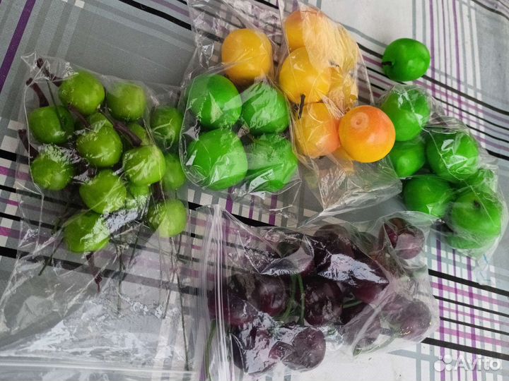 Фрукты (пенопласт)