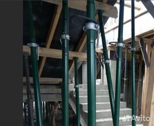 Стойки телескопические опалубки перекрытий