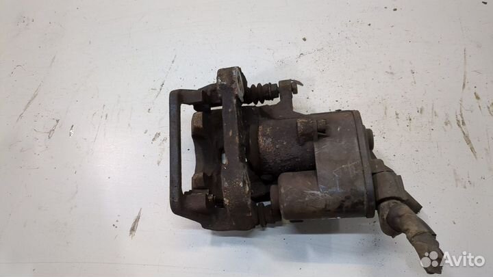 Суппорт левый задний Volvo V70