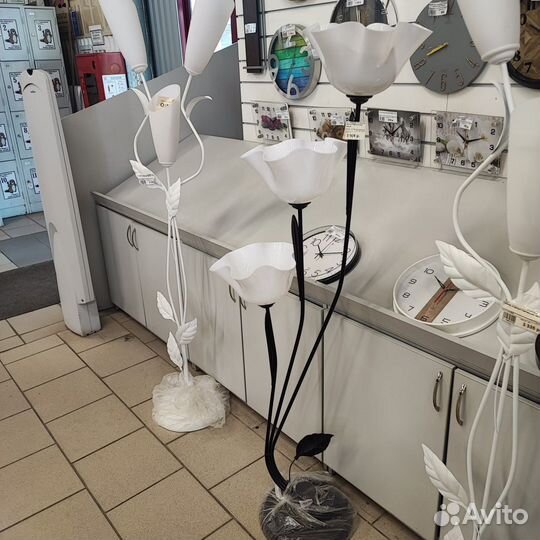 Торшер напольный