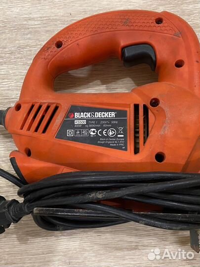 Лобзик black decker