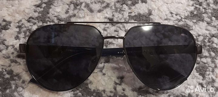 Солнцезащитные очки мужские