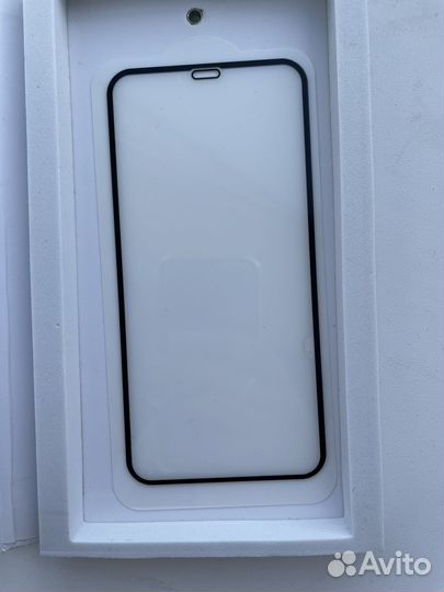 Стекло на iPhone 10