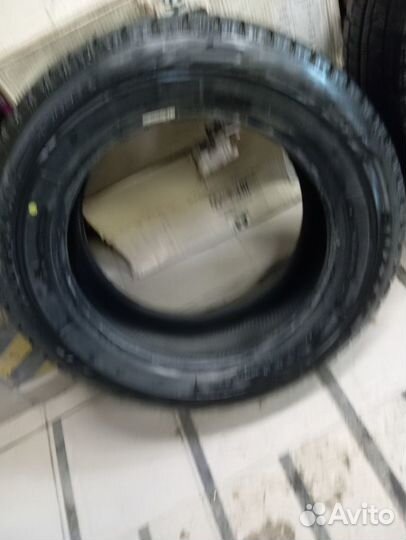 Bridgestone Blizzak Revo GZ 205/60 R16