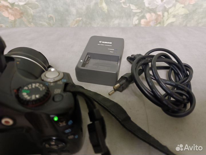 Фотоаппарат Canon PC1560