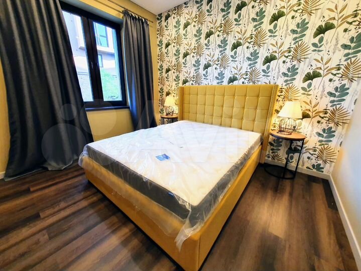 2-к. квартира, 80 м², 1/3 эт.