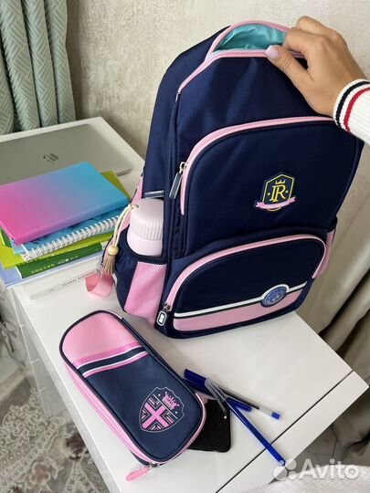Рюкзак школьный для девочки новый