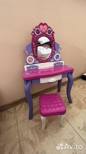 Детский туалетный столик для девочки