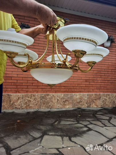 Светильник потолочный