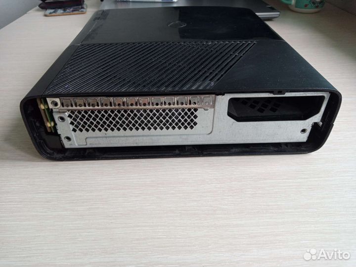 Xbox 360 (тушка, на запчасти)
