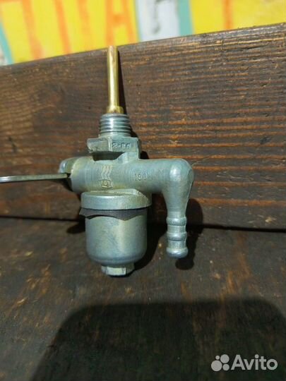 Кран кр 12 бензобака мотоцикла / мопеда