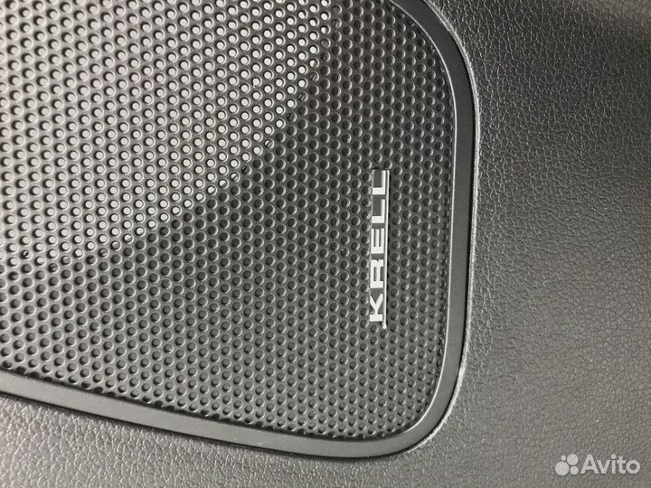 Обшивка багажника Hyundai Santa Fe 4