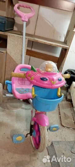 Детский велосипед трёхколёсный