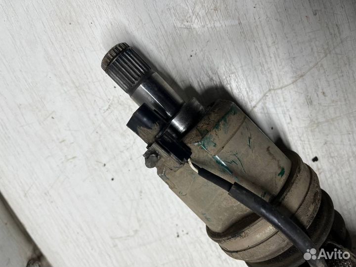 Привод левый кулак абс в сборе Lancer 9 IX