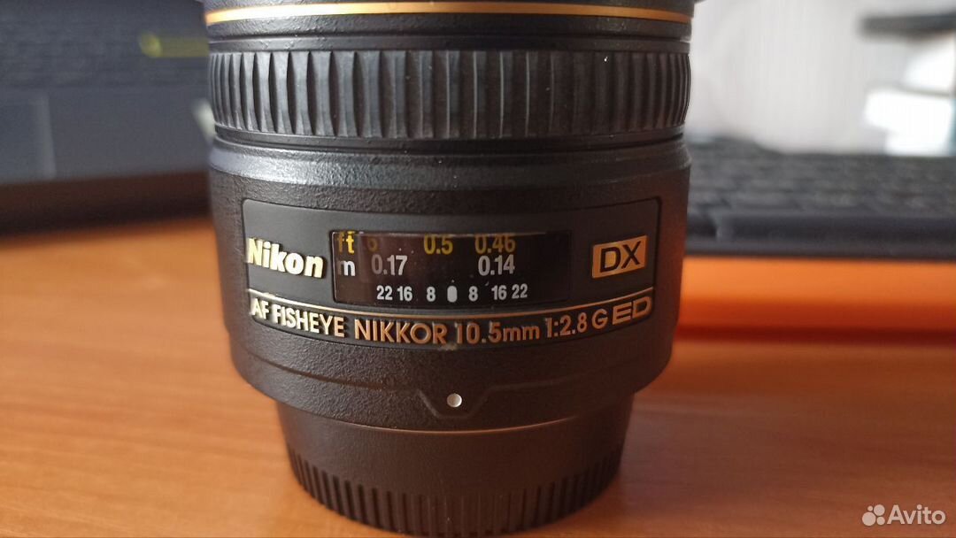 Объектив Nikon