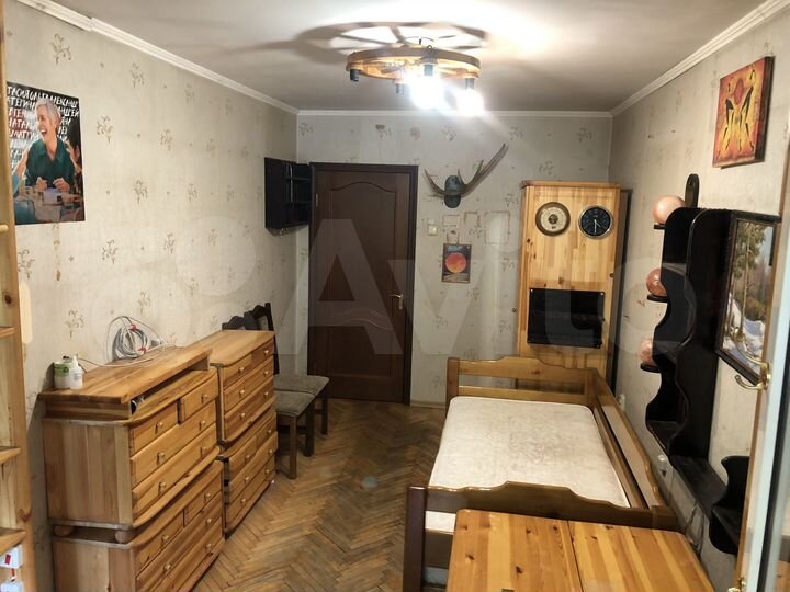 Комната 15 м² в 3-к., 2/9 эт.