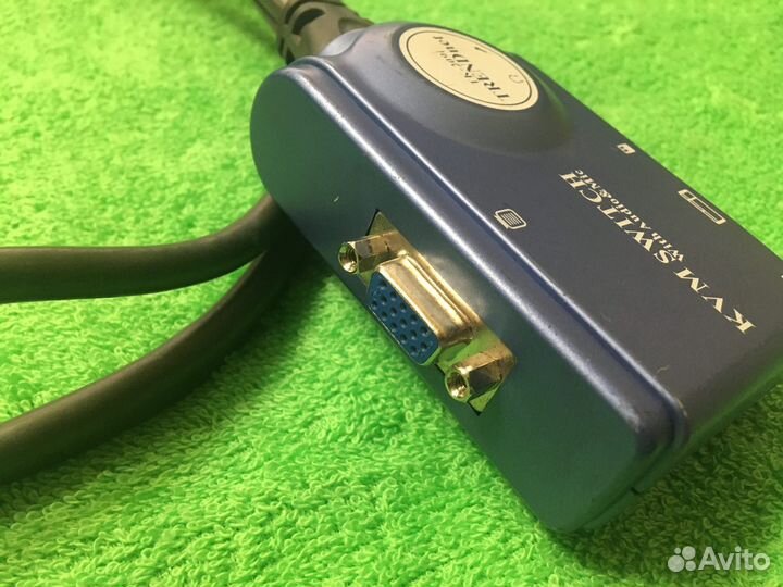 KVM-переключатель trendnet TK-209I