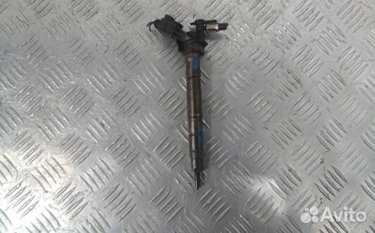 Форсунка дизельная audi A6 C6 (8AD15AL03)