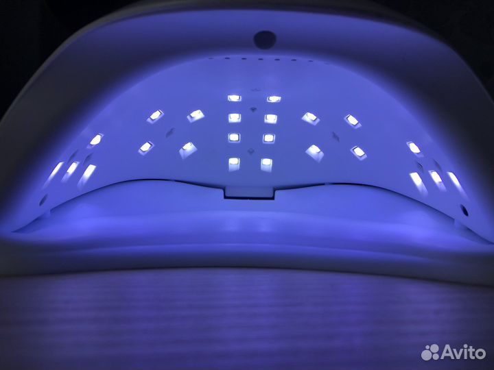 Лампа для маникюра