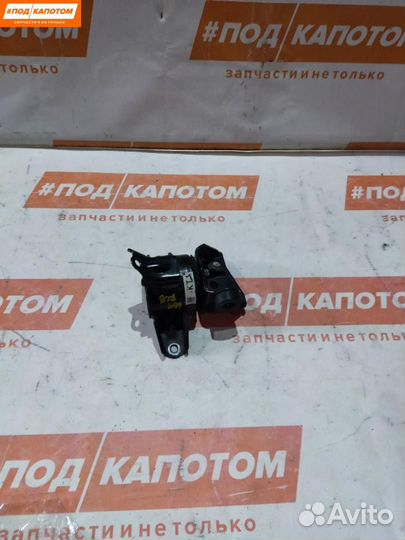 Подушка крепления двигателя Hyundai ix35 2012