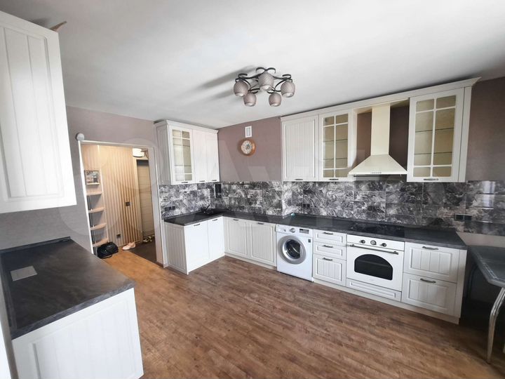 3-к. квартира, 76,6 м², 15/17 эт.