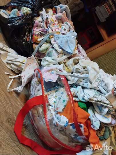 Вещи на новорождённого от 50 р до 74
