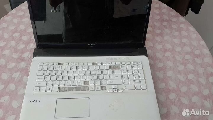 Ноутбук sony vaio i3