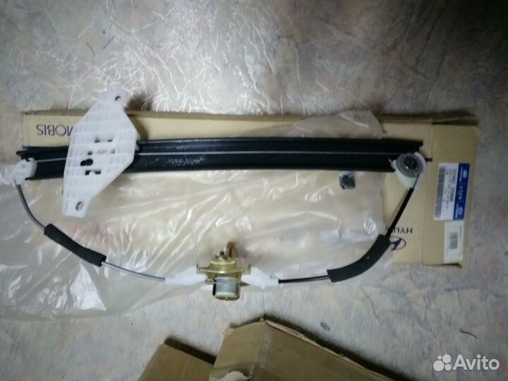 Стеклоподъемник правый Акцент