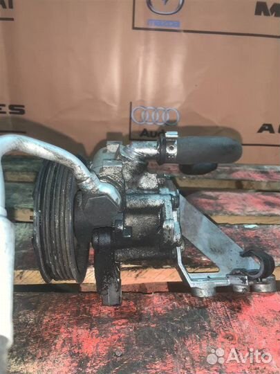 Насос гур Bmw 5-Series E60 N52B30AF 2005-2011