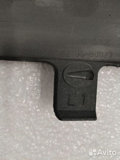 Lexus LX Накладка на задний бампер левая 15-21