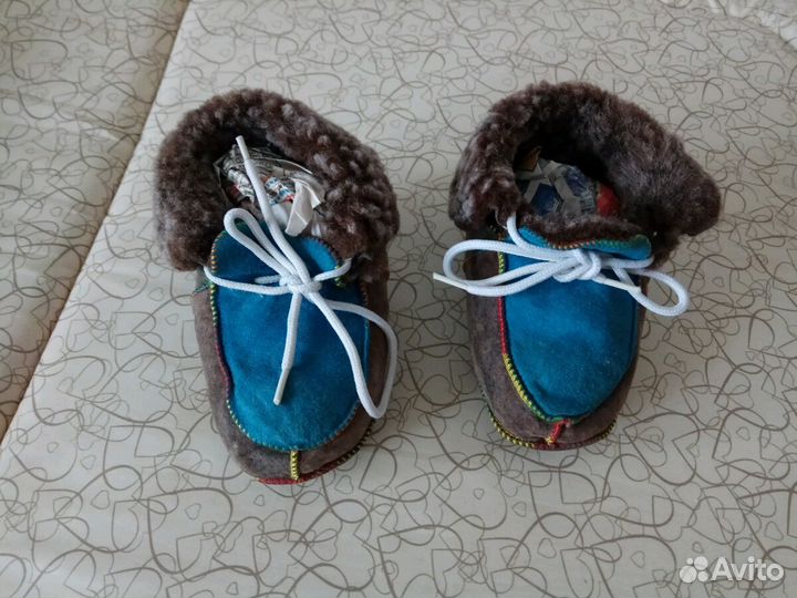 Меховые пинетки