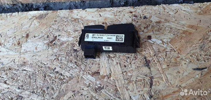 Кнопка антипробуксовочной системы Opel Meriva B 2