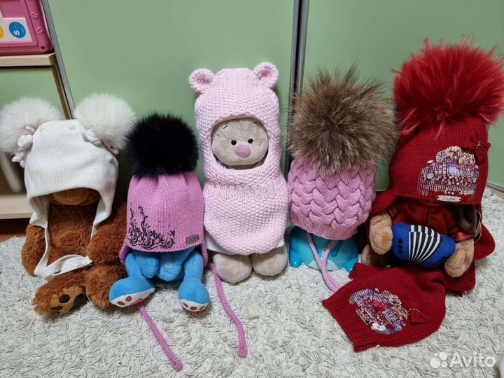 Брендовые шапки с огромными бубенами Joli,Chobi,Mo