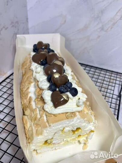 Меренговый рулет