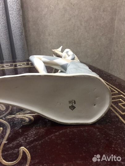 Статуэтка NAO