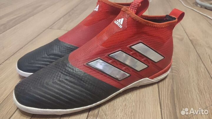 Бутсы Сороконожки adidas