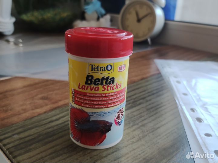 Корм для рыб видов петушков