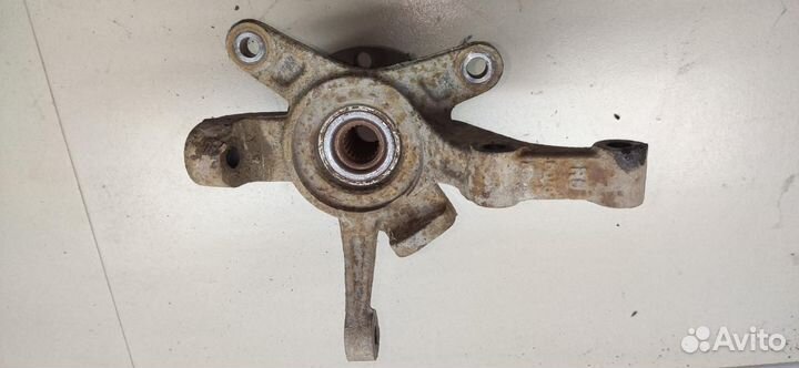 Кулак передний правый Chevrolet Aveo T200 2006