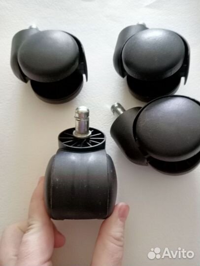 Колесики для кресла