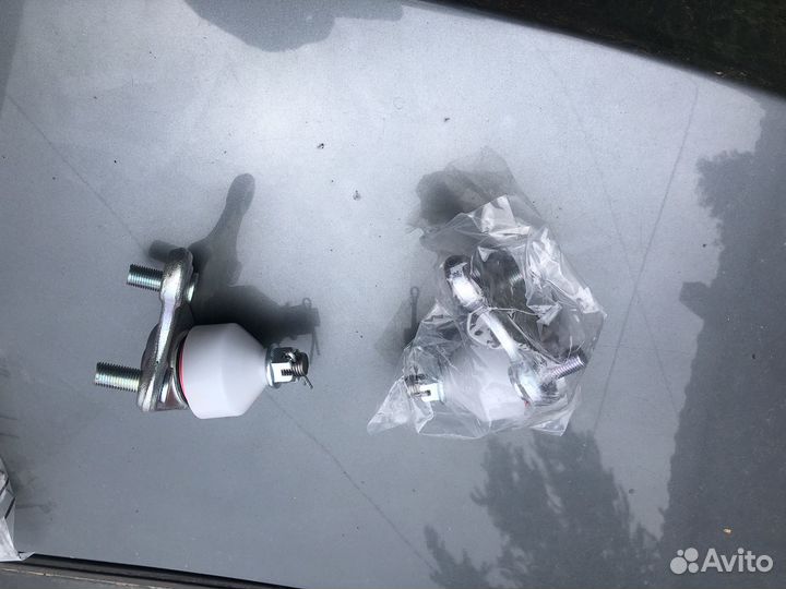 Шаровая опора на тойоту камри 70