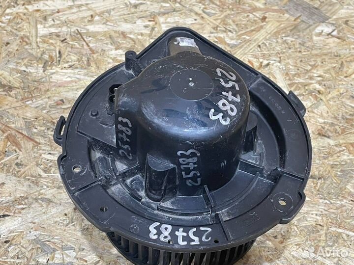 Моторчик печки Volkswagen Passat B5 рест. 2001