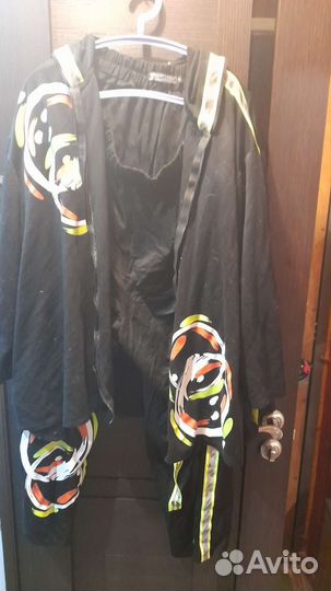 Спортивный костюм женский