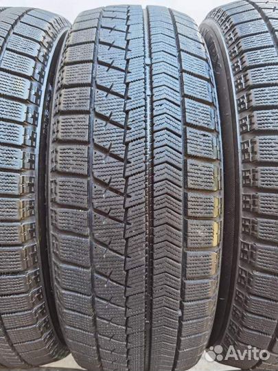 Bridgestone Blizzak VRX 185/60 R15 96U