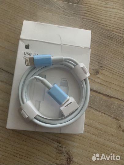 Зарядка на iPhone оригинал USB C TO lightning