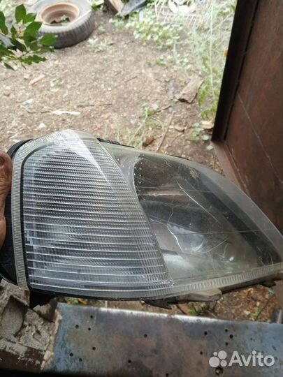 Фары на renault logan 1