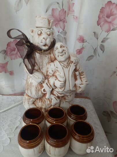 Штоф и 6 стопок новый набор