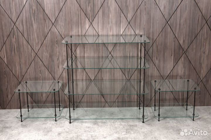 Комплект мебели из стекла