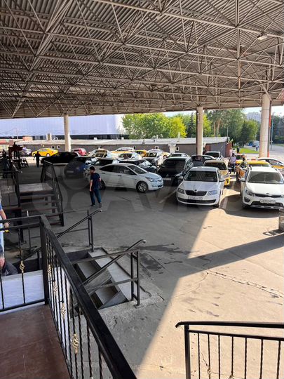 Торговая площадь, 22 м²; круглосуточная торговля