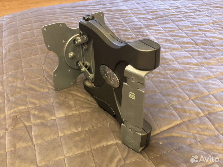 Кронштейн для телевизора