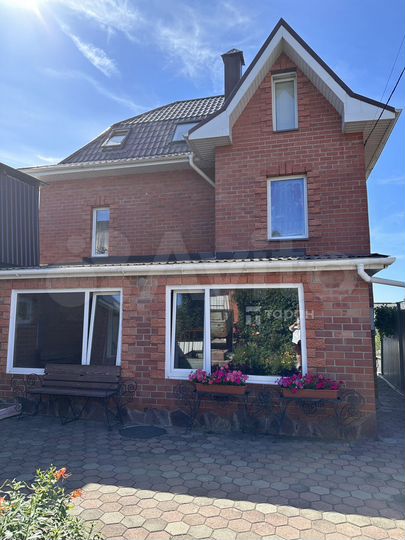 Коттедж 130 м² на участке 5 сот.